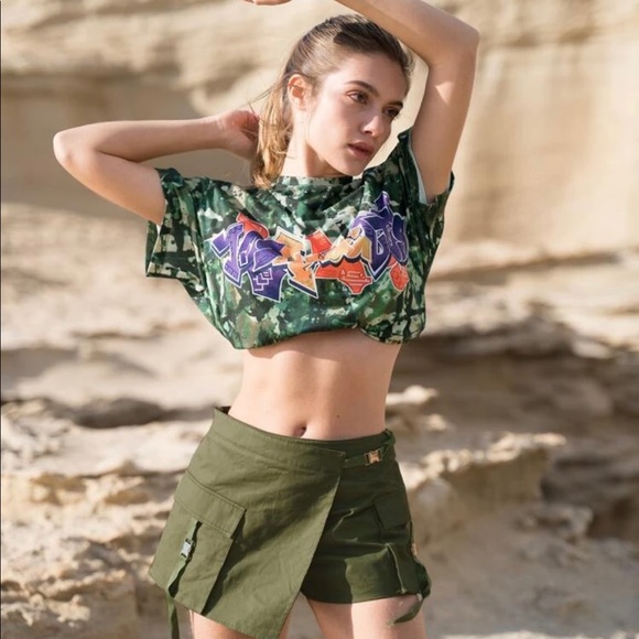 Buckle Flap Pocket Solid Skort - Picture 2 of 4